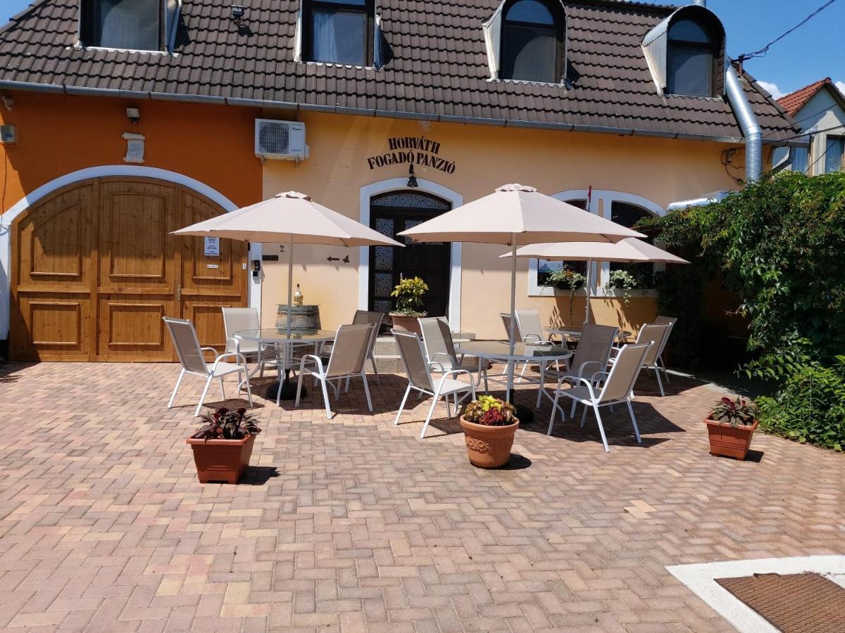 Horvath Fogado Panzio Hotel Szentendre Exterior photo